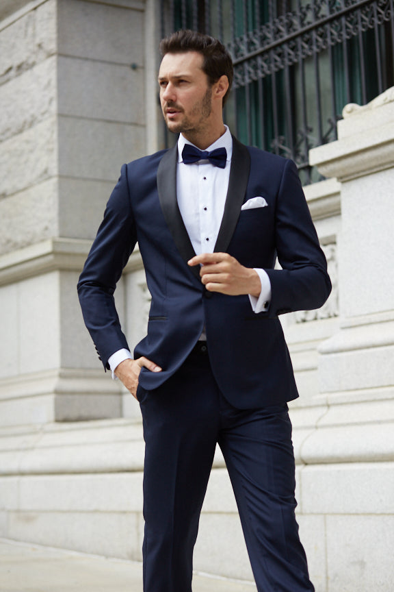 Shop Groom & Groomsmen Suits & Tuxedos | The Suit Spot